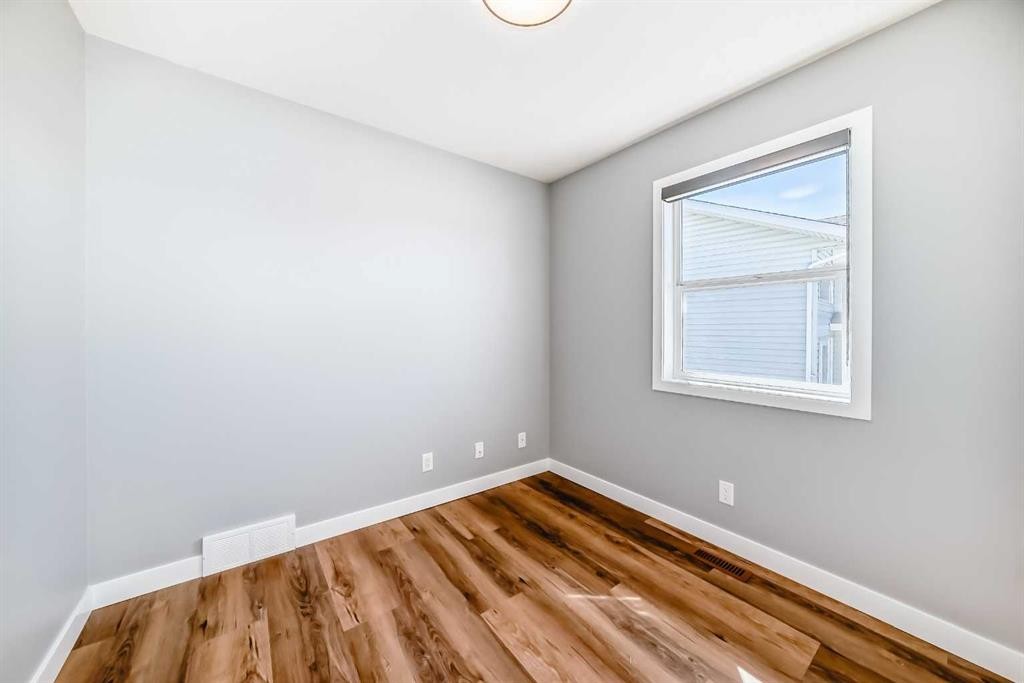 6177 Orr Drive, Red Deer, AB - Indoor Photo Showing Other Room