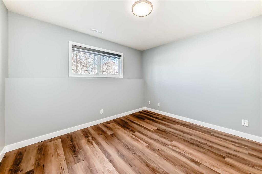 6177 Orr Drive, Red Deer, AB - Indoor Photo Showing Other Room
