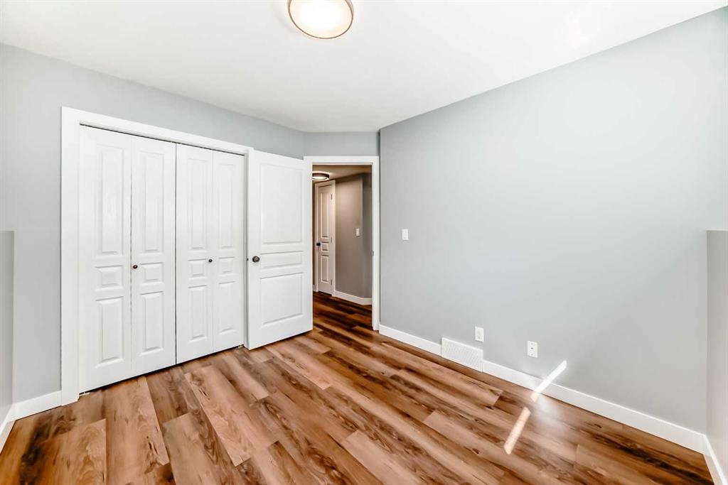 6177 Orr Drive, Red Deer, AB - Indoor Photo Showing Other Room