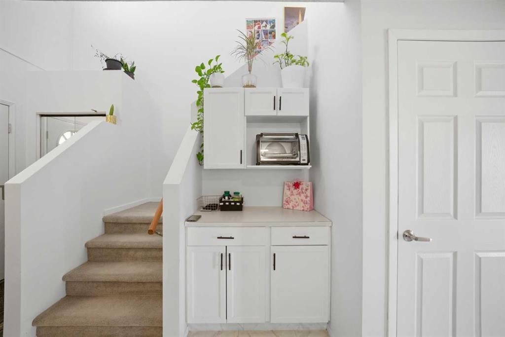 80 Martinglen Way Ne, Calgary, AB - Indoor Photo Showing Other Room