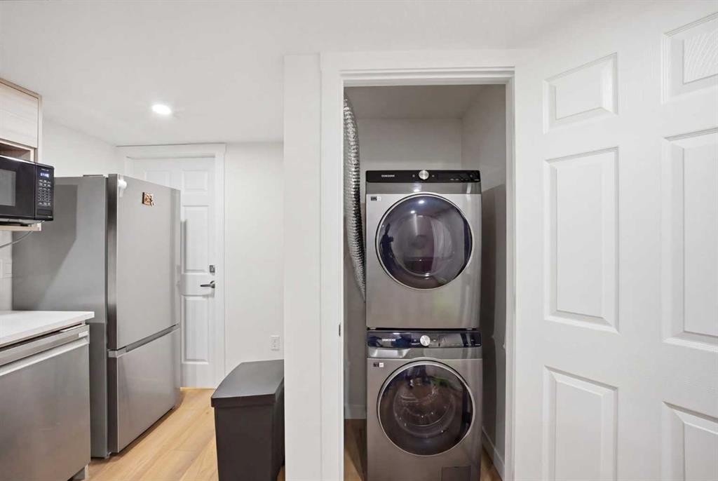 80 Martinglen Way Ne, Calgary, AB - Indoor Photo Showing Laundry Room