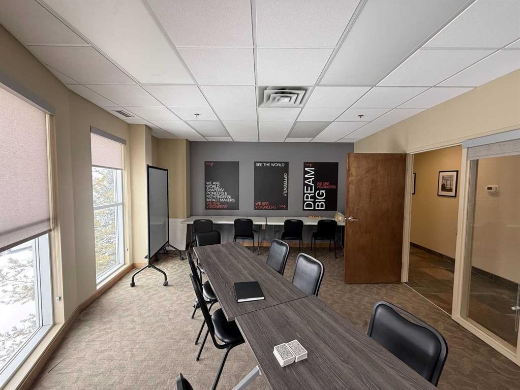 220-52 Gateway Drive Ne, Airdrie, AB