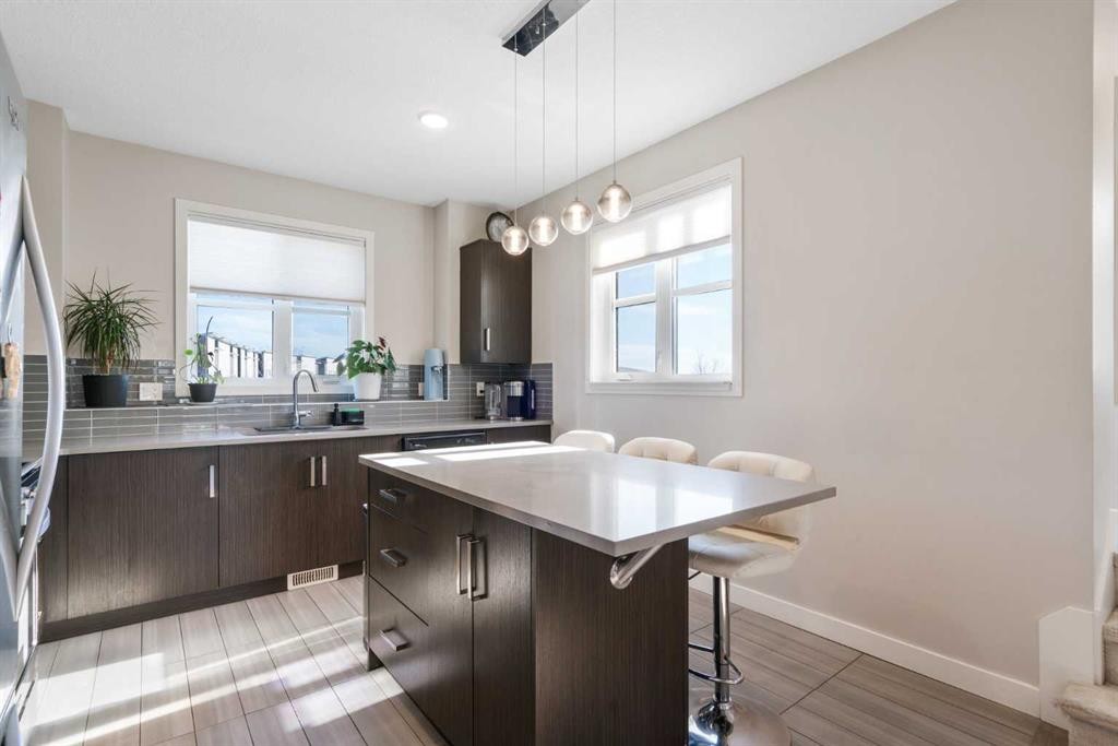 960 Walden Drive Se, Calgary, AB - Indoor Photo Showing Other Room