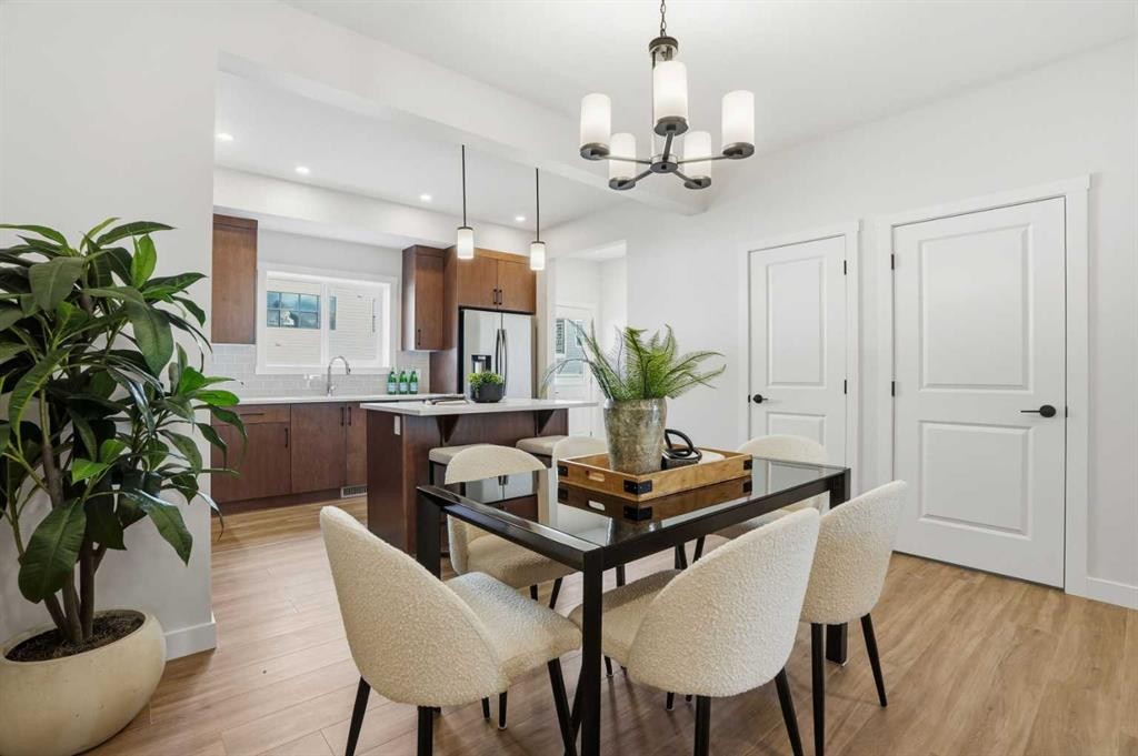 72 Buffaloberry Manor Se, Calgary, AB - Indoor Photo Showing Dining Room