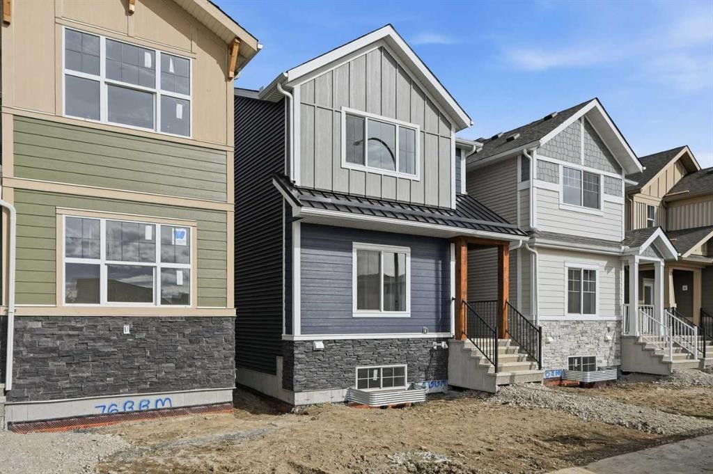 72 Buffaloberry Manor Se, Calgary, AB - Outdoor