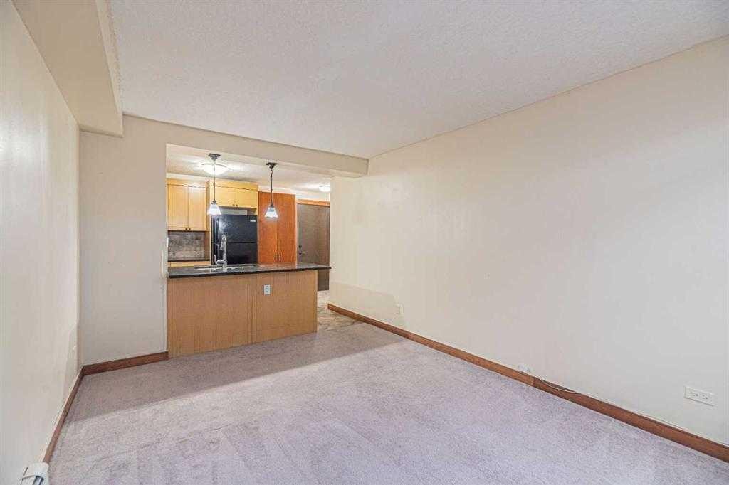 111-920 68 Avenue Sw, Calgary, AB