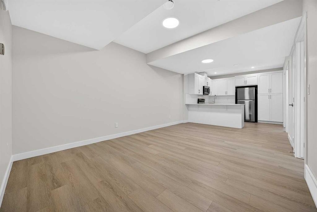 67 Versant Way Sw, Calgary, AB - Indoor