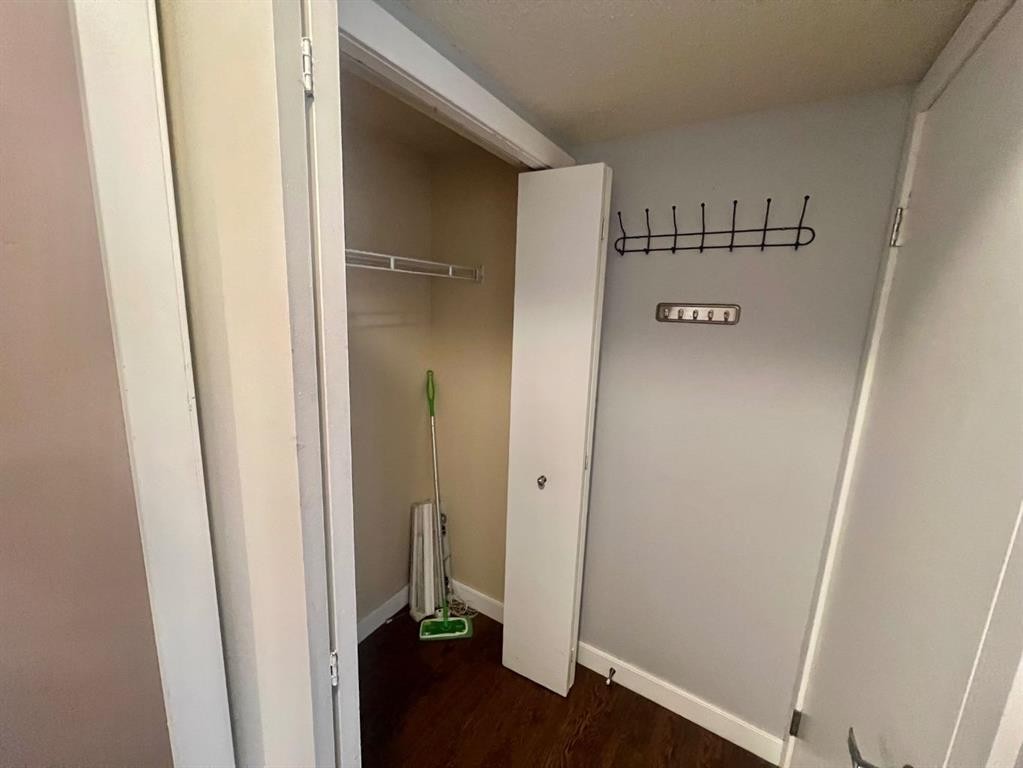 123 Country Hills Villas Nw, Calgary, AB