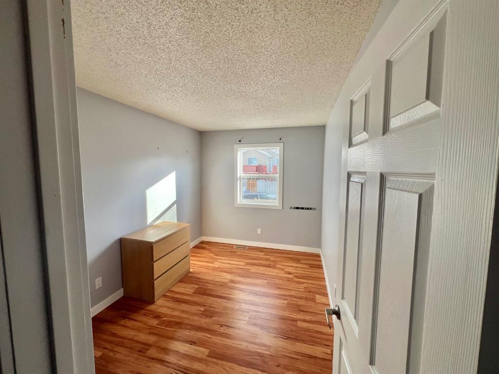123 Country Hills Villas Nw, Calgary, AB
