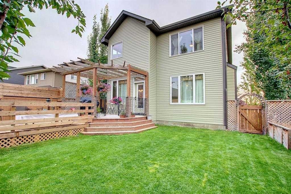 8 Legacy Terrace Se, Calgary, AB - Outdoor With Deck Patio Veranda