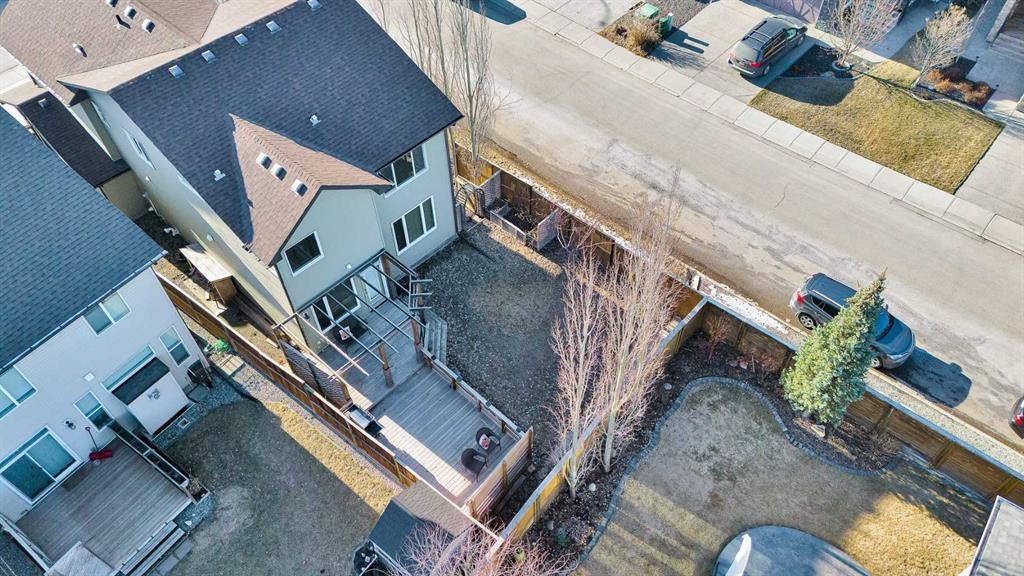 8 Legacy Terrace Se, Calgary, AB - Outdoor