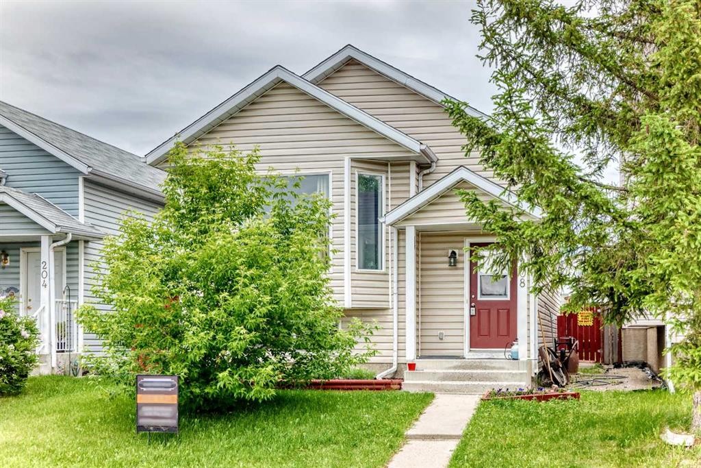 208 Erin Meadow Green Se, Calgary, AB