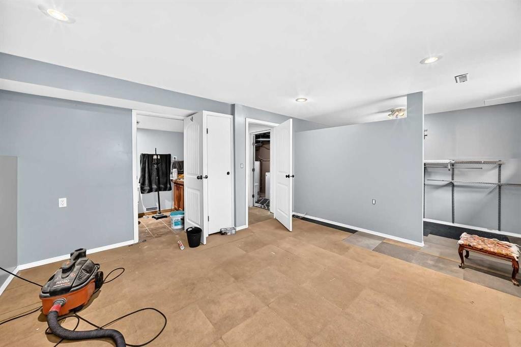 208 Erin Meadow Green Se, Calgary, AB