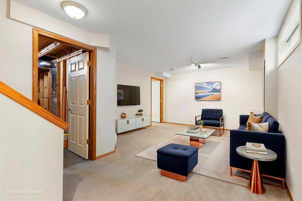 205 Scotia Point Nw, Calgary, AB - Indoor