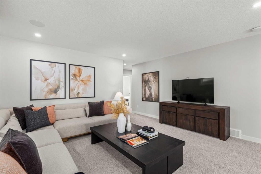291 Rivercrest Way, Cochrane, AB - Indoor Photo Showing Living Room