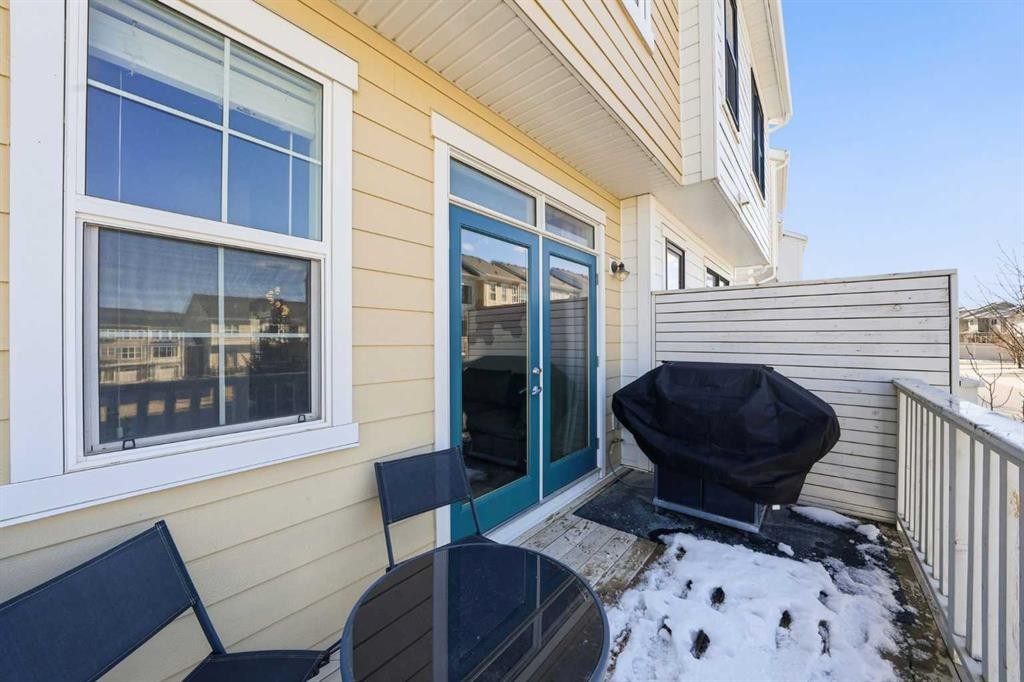 14 Nolan Hill Gate Nw, Calgary, AB - Outdoor With Exterior