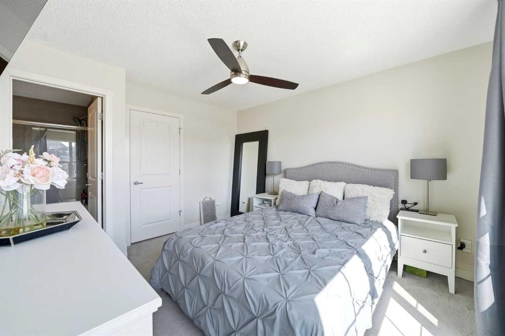 14 Nolan Hill Gate Nw, Calgary, AB - Indoor Photo Showing Bedroom