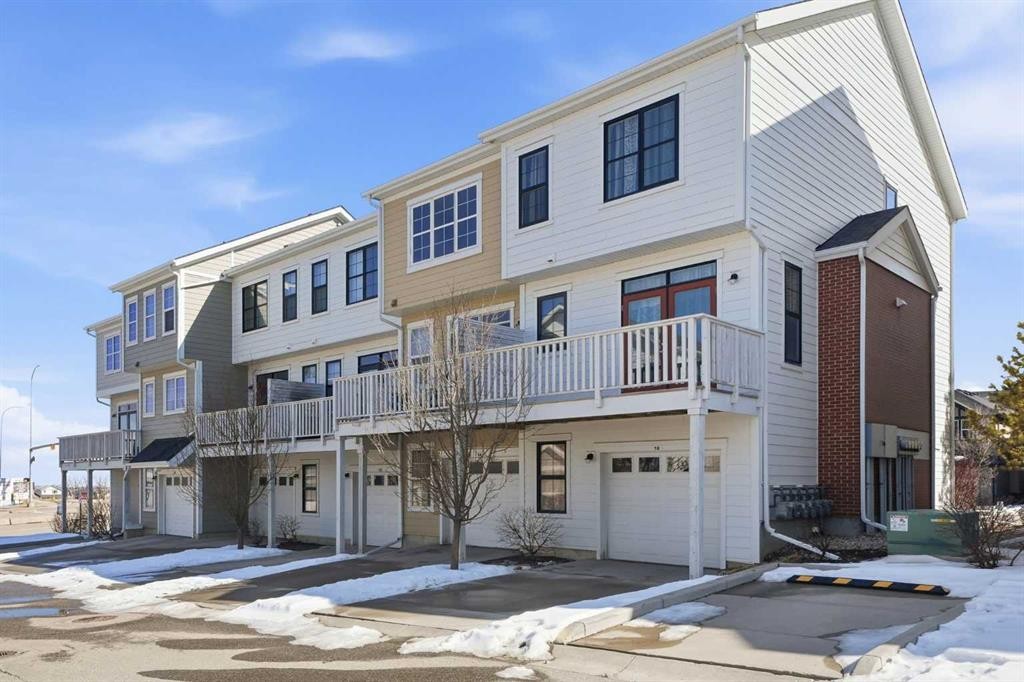 14 Nolan Hill Gate Nw, Calgary, AB - Outdoor With Facade