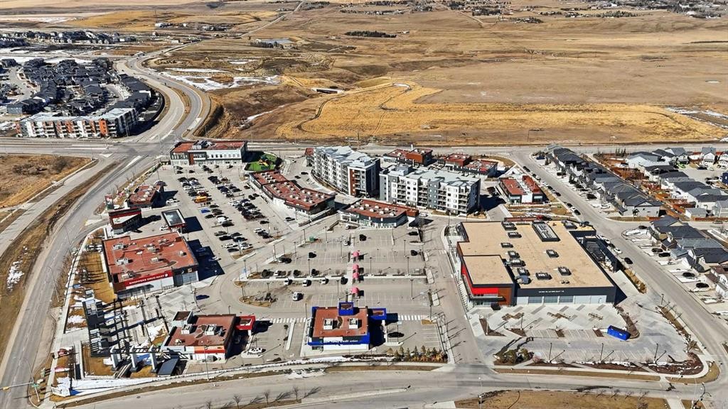 14 Nolan Hill Gate Nw, Calgary, AB - With View