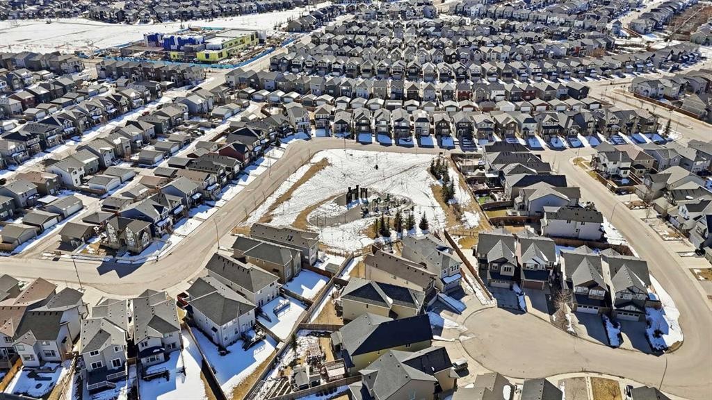 14 Nolan Hill Gate Nw, Calgary, AB - With View