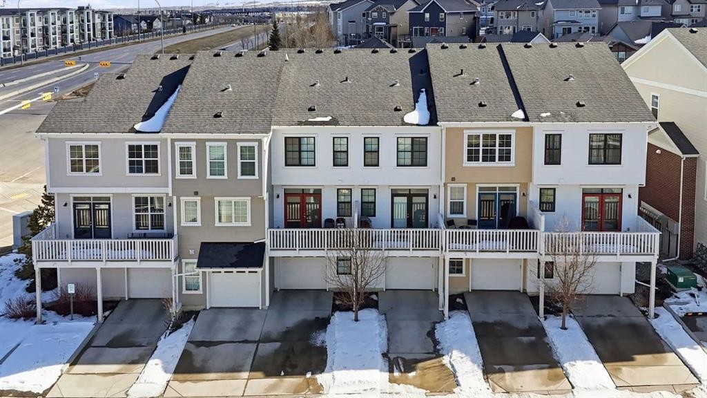 14 Nolan Hill Gate Nw, Calgary, AB - With Facade