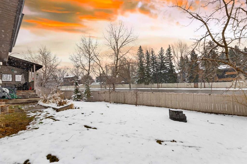 436 Ranchridge Bay Nw, Calgary, AB - Outdoor