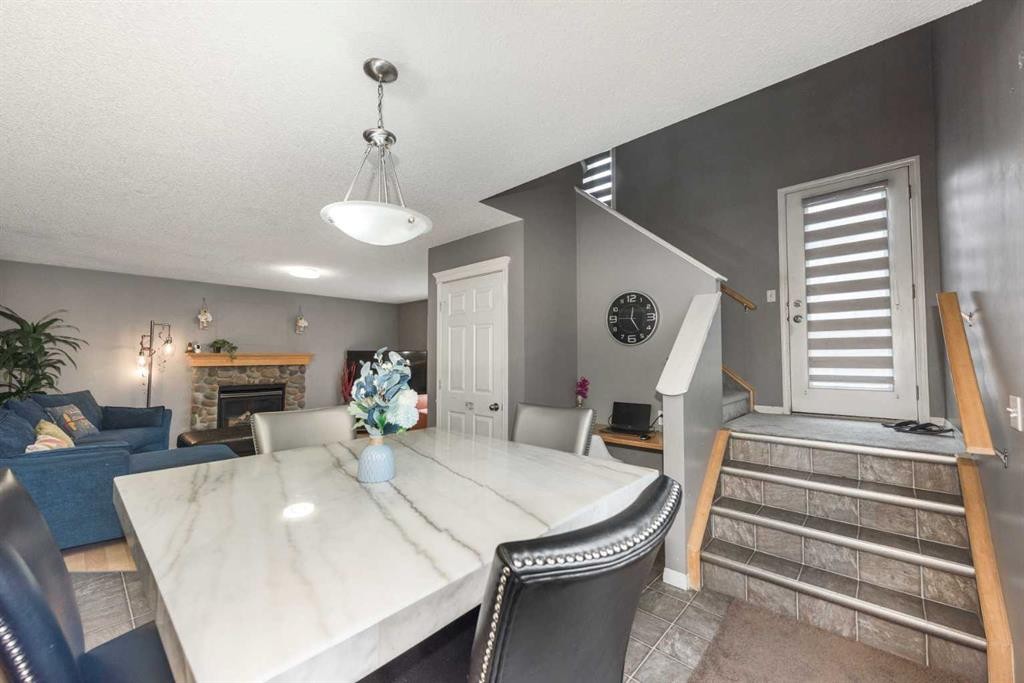 56 Evansbrooke Landing, Calgary, AB - Indoor