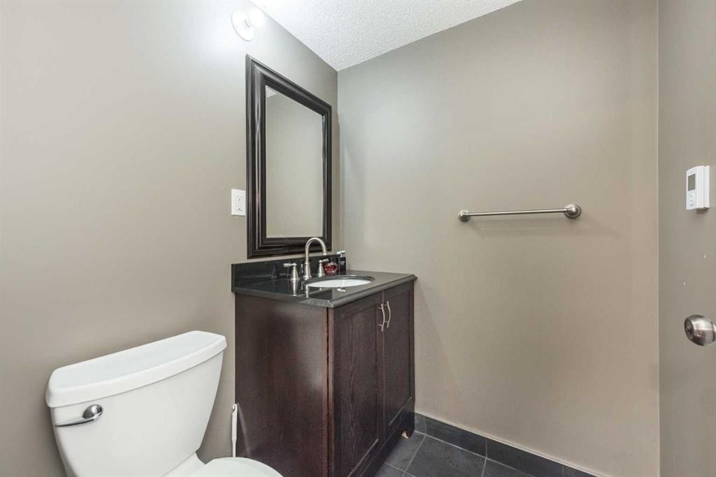 56 Evansbrooke Landing, Calgary, AB - Indoor Photo Showing Gym Room