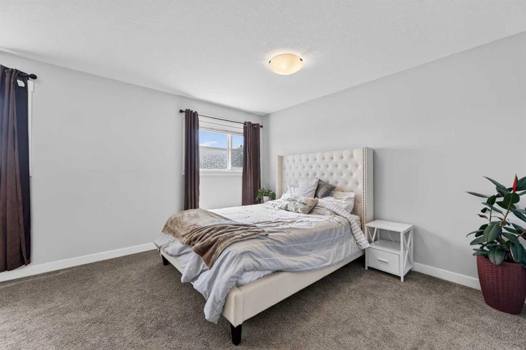 29 Skyview Parade Ne, Calgary, AB - Indoor Photo Showing Bedroom