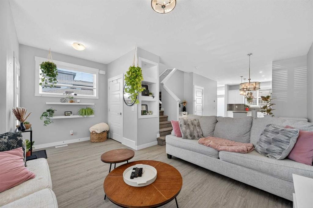 29 Skyview Parade Ne, Calgary, AB - Indoor Photo Showing Living Room