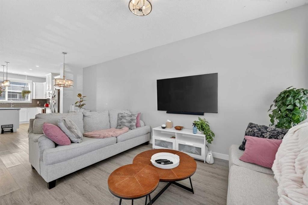 29 Skyview Parade Ne, Calgary, AB - Indoor Photo Showing Living Room