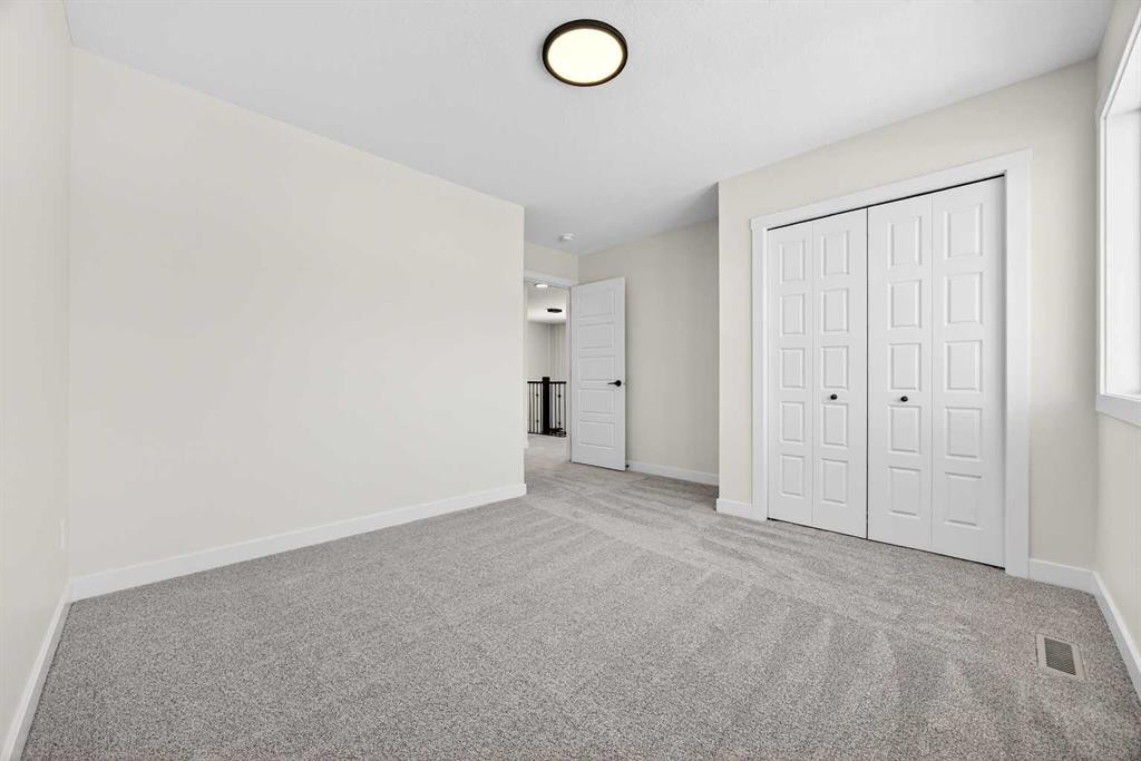 997 Alpine Drive Sw, Calgary, AB - Indoor