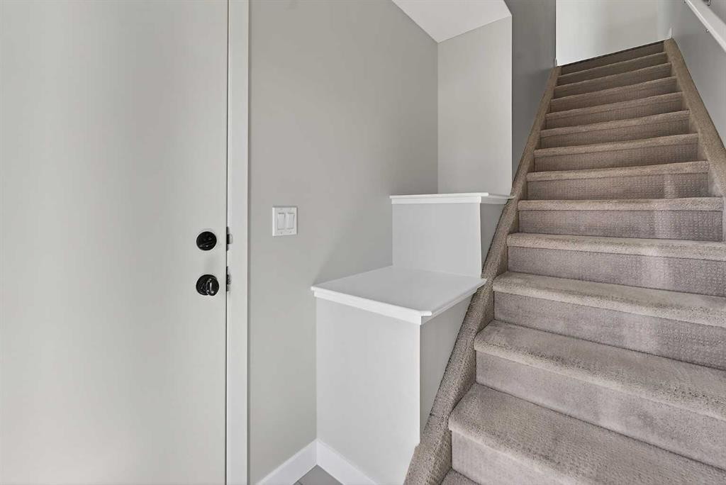 13015 Coventry Hills Way Ne, Calgary, AB - Indoor Photo Showing Other Room