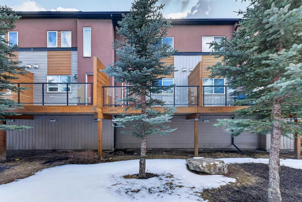 13015 Coventry Hills Way Ne, Calgary, AB - Outdoor