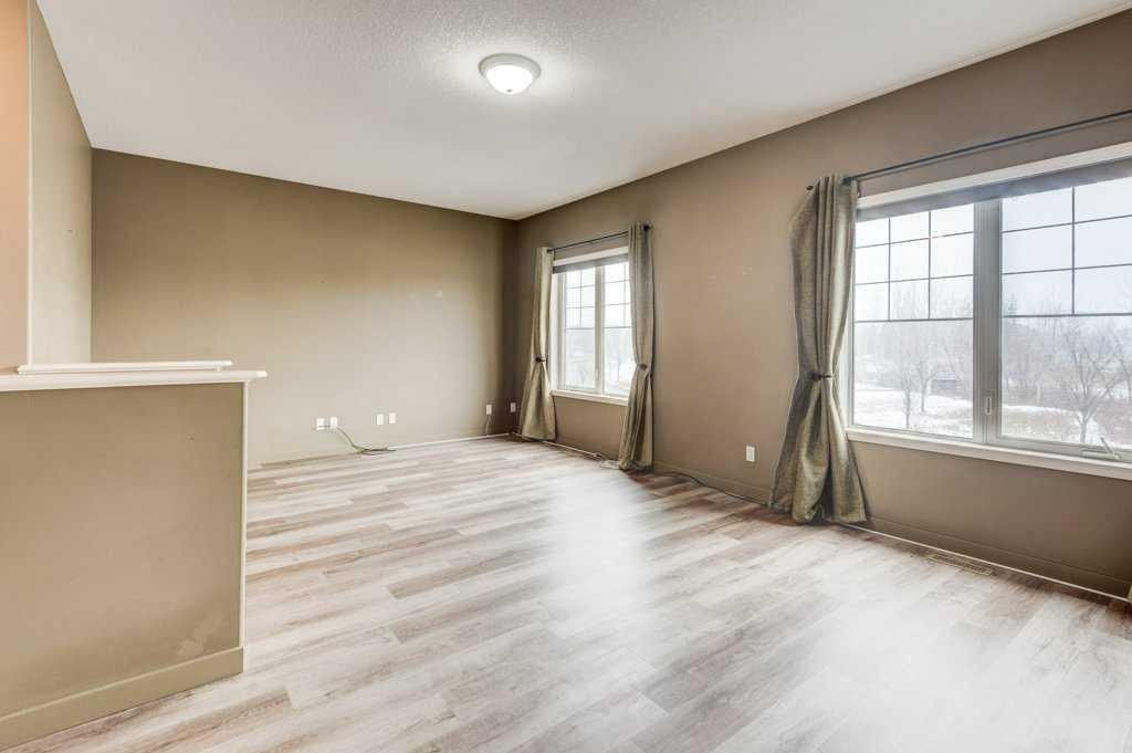 427 Copperfield Boulevard Se, Calgary, AB - Indoor Photo Showing Other Room