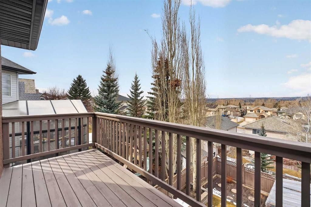 111 Valley Ponds Crescent Nw, Calgary, AB - Outdoor With Balcony