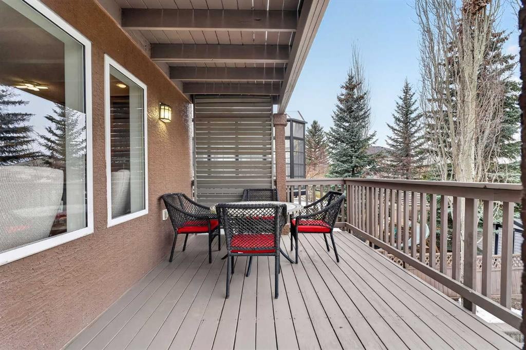 111 Valley Ponds Crescent Nw, Calgary, AB - Outdoor With Deck Patio Veranda With Exterior