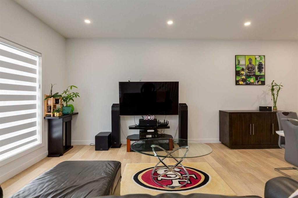 94-903 Mahogany Boulevard Se, Calgary, AB - Indoor