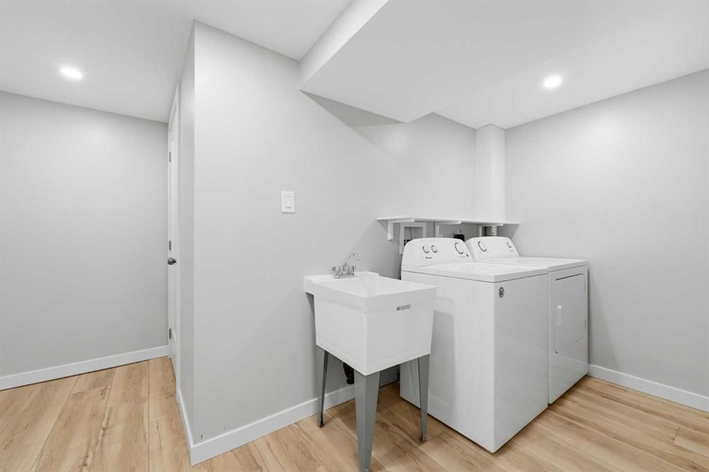 6 Mckernan Place Se, Calgary, AB - Indoor Photo Showing Laundry Room