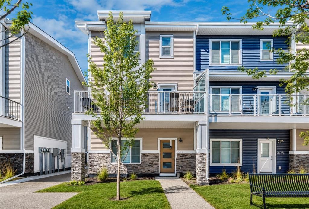 310-669 Savanna Boulevard Ne, Calgary, AB - Outdoor With Balcony With Facade