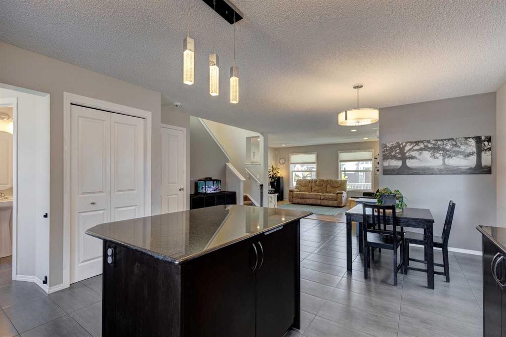 55 Legacy Crescent Se, Calgary, AB - Indoor