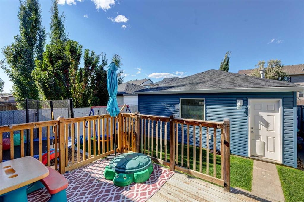 55 Legacy Crescent Se, Calgary, AB - Outdoor With Deck Patio Veranda With Exterior