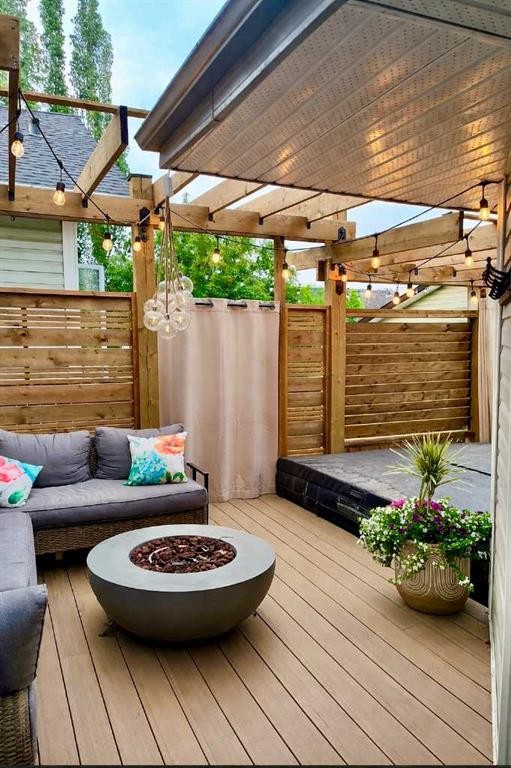 60 Inverness Drive Se, Calgary, AB - Outdoor With Deck Patio Veranda With Exterior