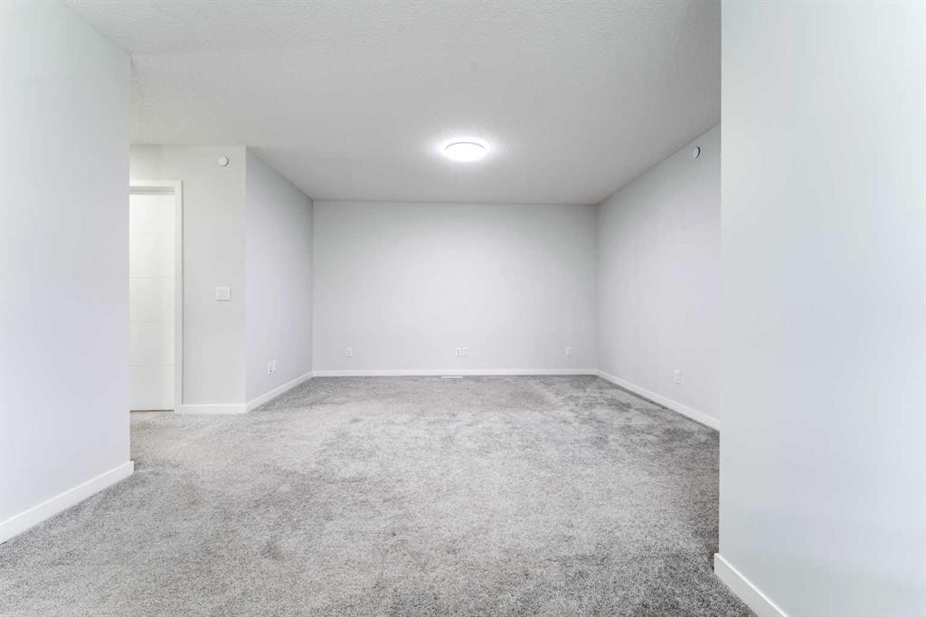 13 Calhoun Crescent Ne, Calgary, AB - Indoor Photo Showing Other Room
