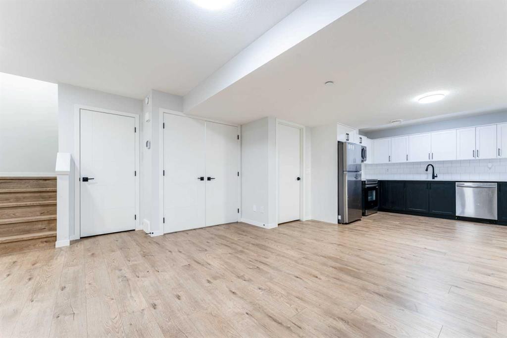 13 Calhoun Crescent Ne, Calgary, AB - Indoor