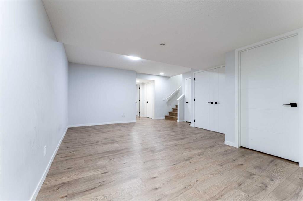 13 Calhoun Crescent Ne, Calgary, AB - Indoor