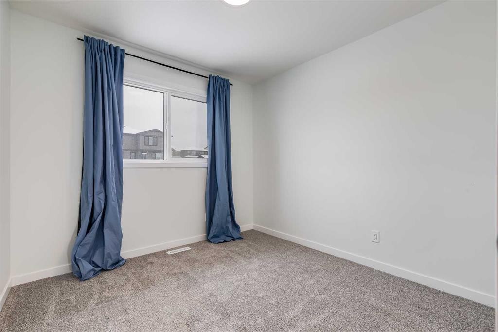 111 Marmot Way Nw, Calgary, AB - Indoor