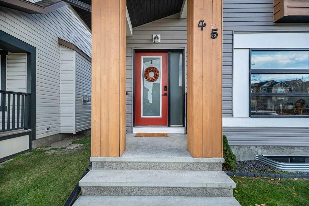 45 Copperpond Avenue Se, Calgary, AB - Outdoor With Exterior