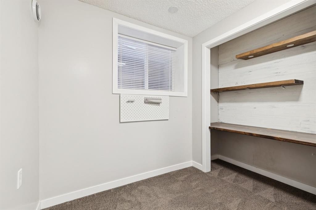 87 Cimarron Meadows Way, Okotoks, AB - Indoor Photo Showing Other Room