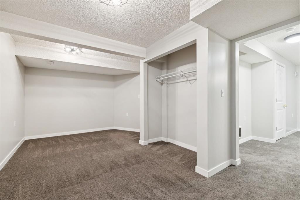 87 Cimarron Meadows Way, Okotoks, AB - Indoor Photo Showing Other Room